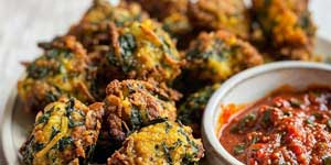 Mixed Veg Pakora with Palak